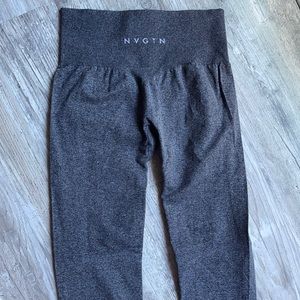 NVGTN Gray Seamless Leggings (S)